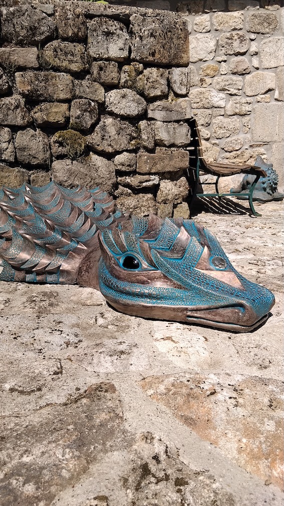 lézard sculpture